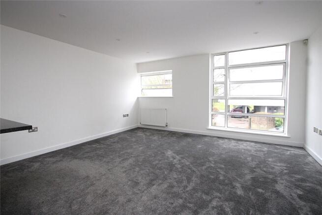 Bridge Road, Walton-On-Thames, Surrey, KT12 photo 4