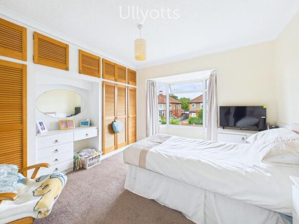 4 bed Semi-Detached for sale Image 7