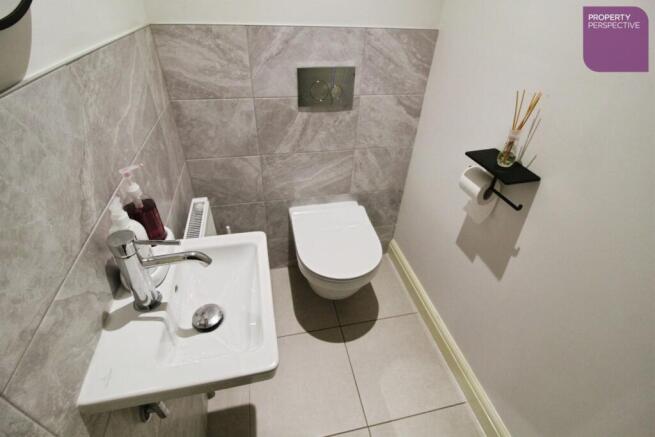 2 bed Semi-Detached for sale Image 6