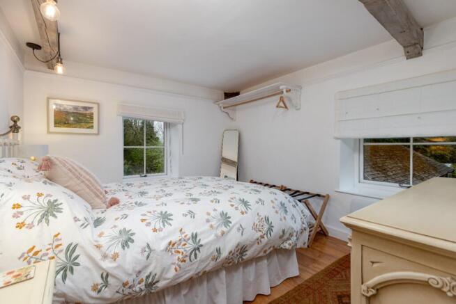 2 bed Mews for sale Image 7