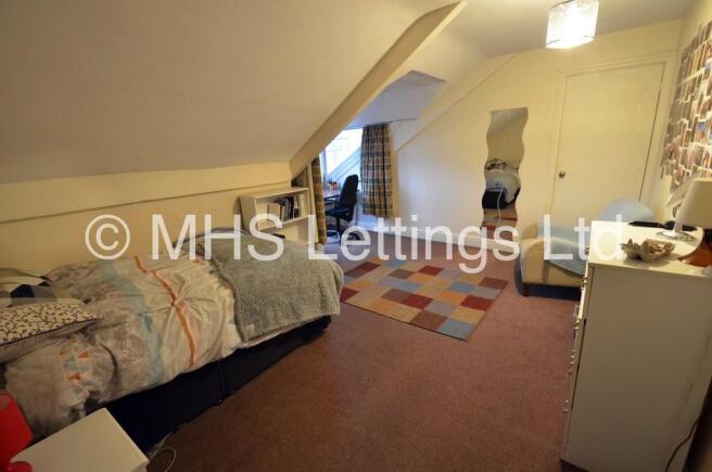 7 bed Terraced to rent Image 10