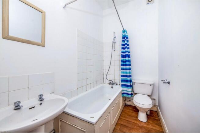 Apartment 1-