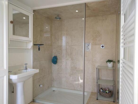 Steam/shower Room