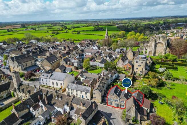 The Gig House, Oxford Street, Malmesbury, Wiltshir