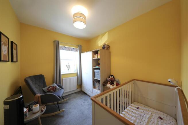 3 bed Terraced for sale Image 12