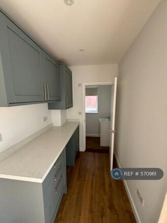 Laundry / Utilities 