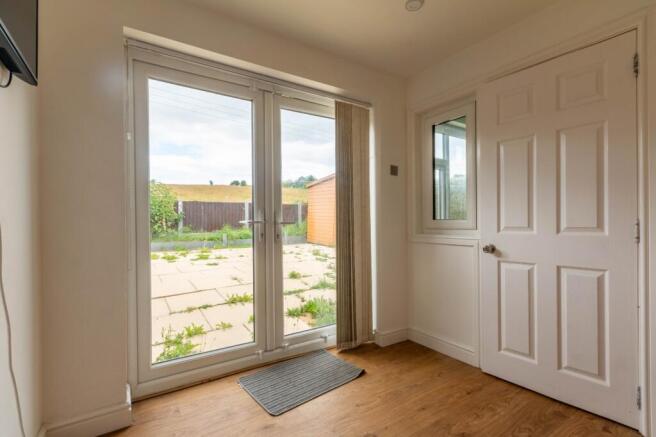 5 bed Semi-Detached for sale Image 10