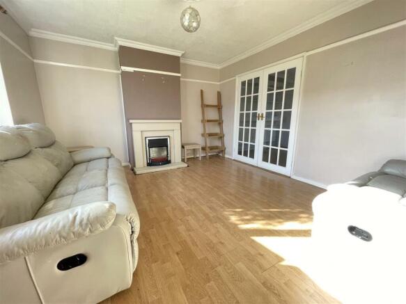 SITTING ROOM
