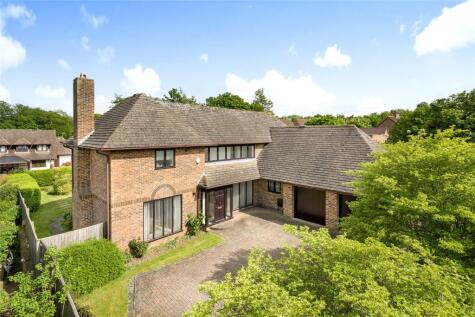 Redland Drive, Loughton, Milton Keynes, Buckinghamshire, MK5