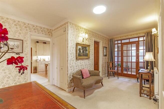 Entrance Hall-1.jpg