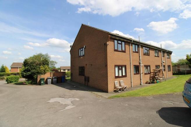 2 bed Apartment for sale Image 9