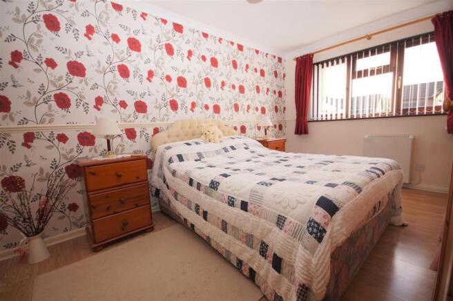 bed1.JPG