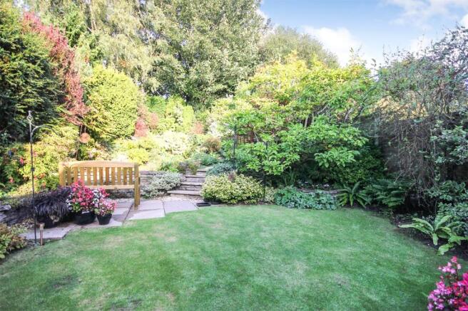 19 Garden