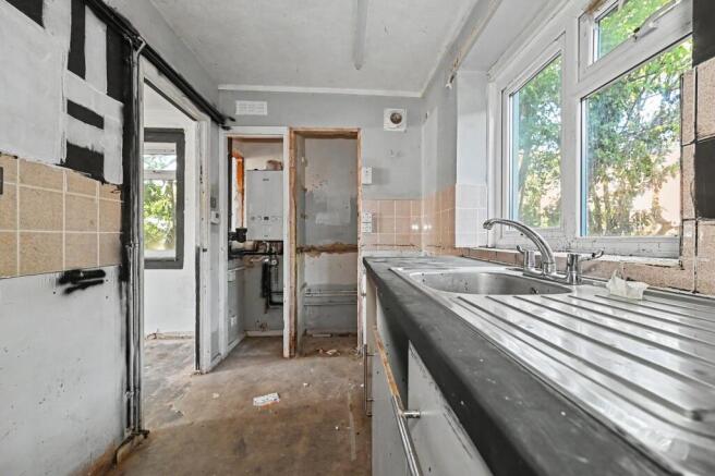 Flat 1 Hawkswood House, Moordale Avenue, Bracknell, RG42 1RY