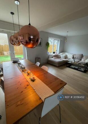 Dining/Lounge