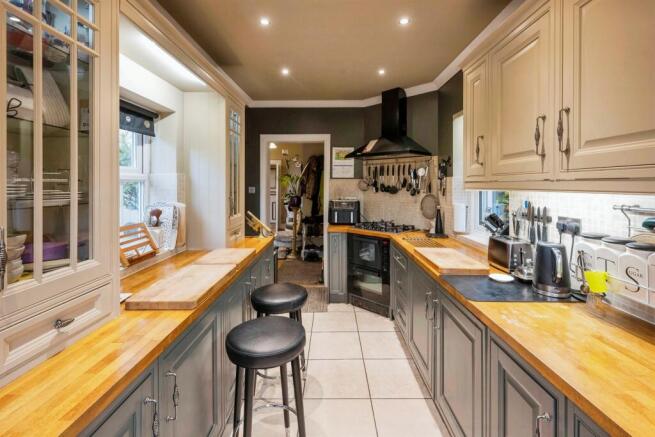 6 bed End of Terrace for sale Image 7