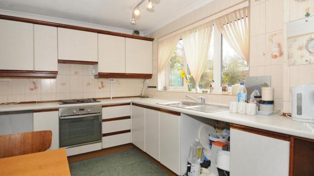 Kitchen 1