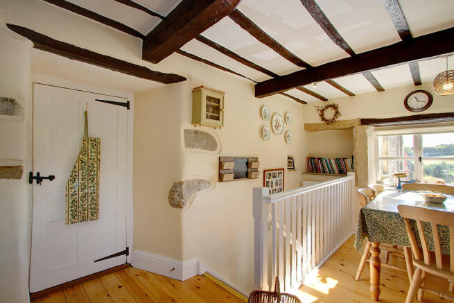 Dining kitchen