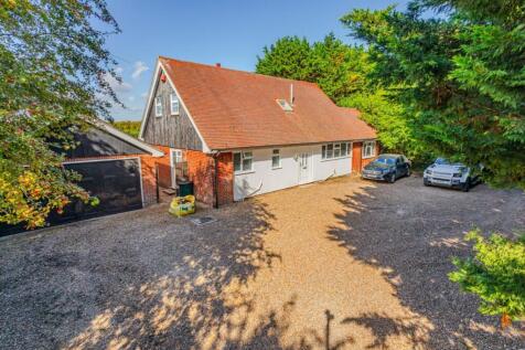 Richborough Road, Richborough, Sandwich, Kent, CT13