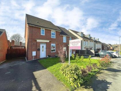 Lodge Close, Radcliffe