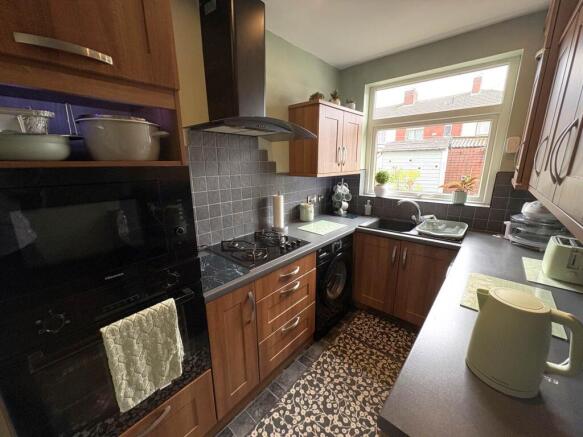 2 bed Terraced for sale Image 7