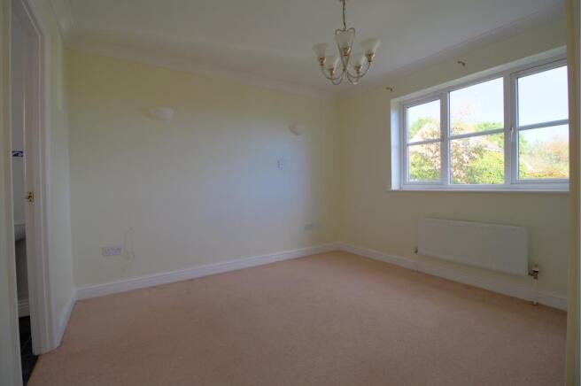 Bedroom 1 (1)
