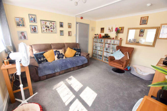 Flat 1 - Lounge