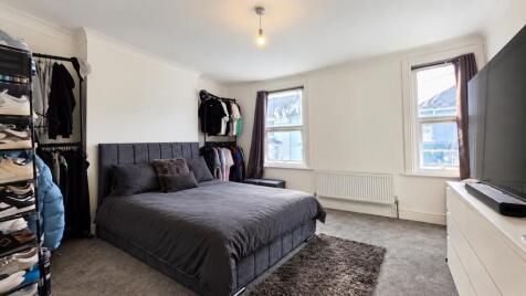 South Milton Street, Plymouth, PL4