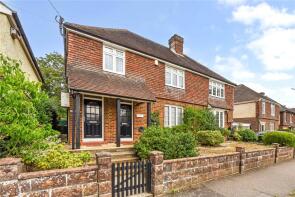 Brackens, New Road, Midhurst GU29 9HY