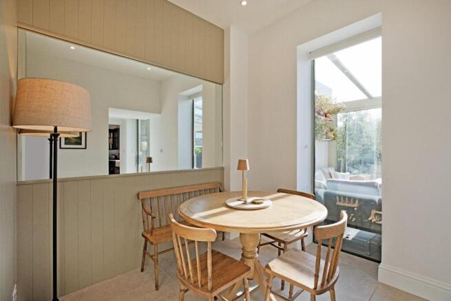 6 bed Terraced for sale Image 8