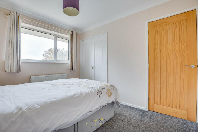 Bedroom 2.1