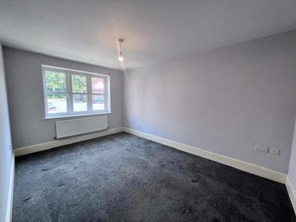 11 Pintle Place lounge.jpg