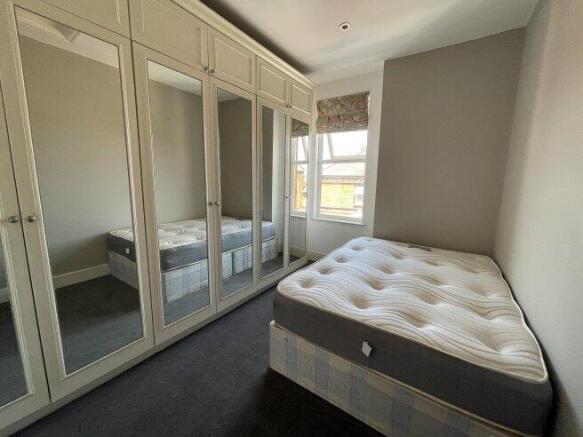 high-road-nw10-2sd-1039833