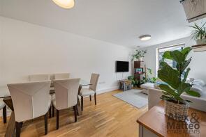 Flat 6, 19 Yates Court, Stockwell Road, London SW9 9AU