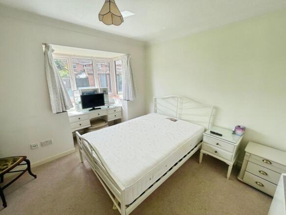 Pittard Road, Kingsvale Court Pittard Road, RG21 photo 4