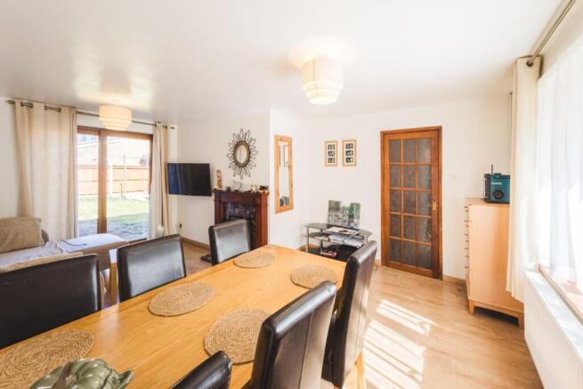 Shaftesbury Avenue, Swindon, SN3 2BD photo 4