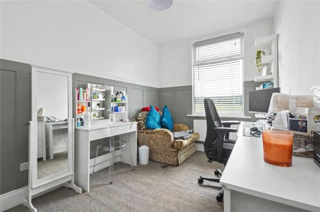 2 bed Terraced for sale Image 7
