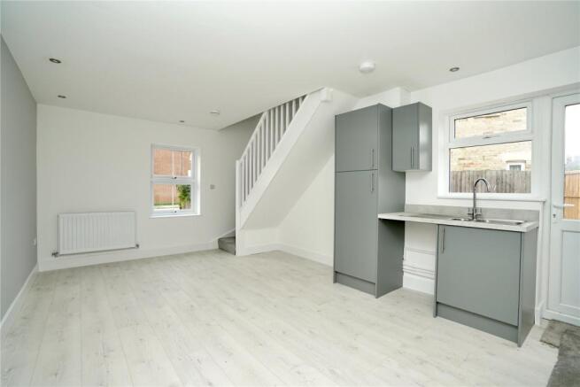 Lounge/Kitchen