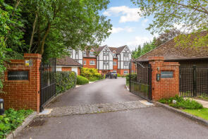 Flat 1, Thimble Hall, Devenish Road, Sunningdale, Ascot SL5 9PL