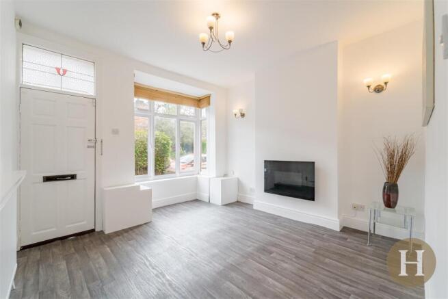Hadleigh Estate Agents-1.jpg