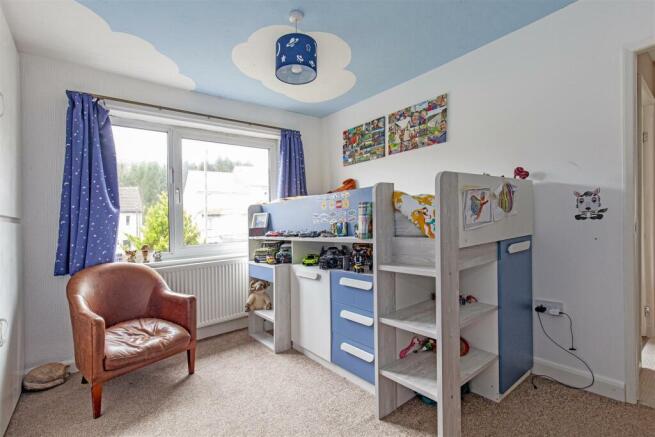 Bedroom 1-1.jpg