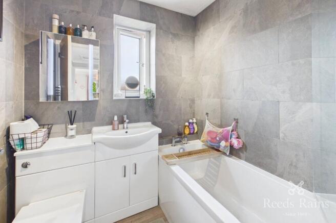 3 bed Detached for sale Image 10