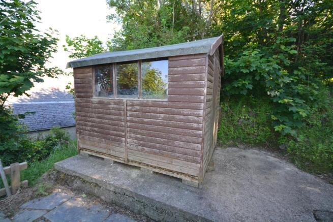 GARDEN SHED
