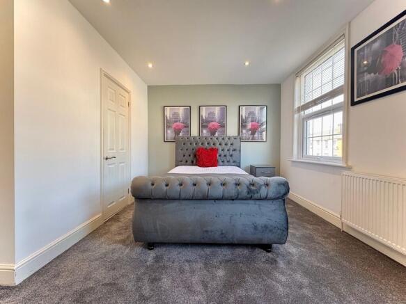 thumbnail_IMG_208...