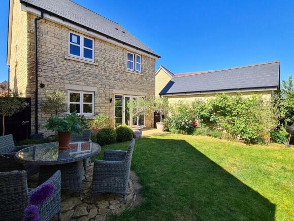 20250516_160210_0...