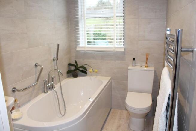 Bathroom / WC