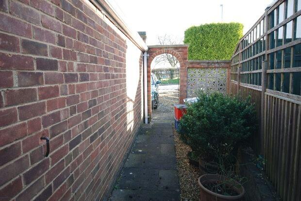 Side access