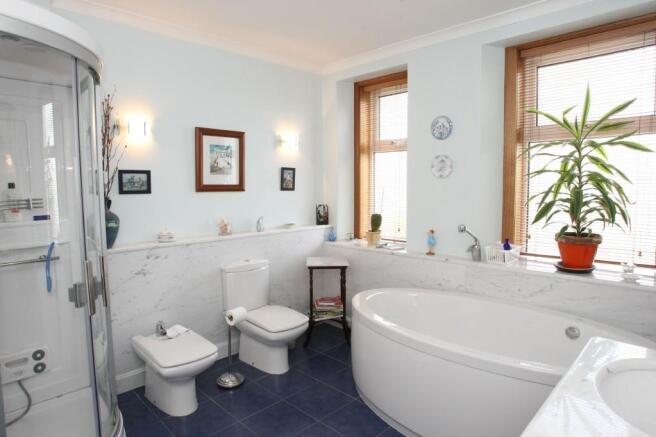 HOUSE BATHROOM