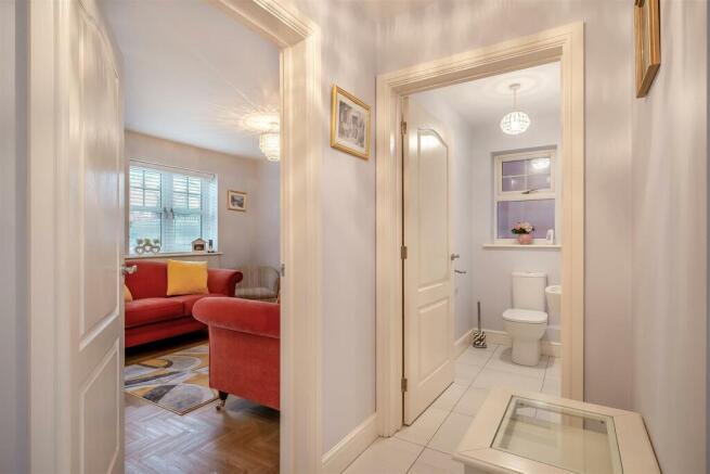 8587310-interior07.jpg