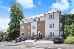 Flat 6, 85 Henry House, Renfields, Haywards Heath RH16 4WL